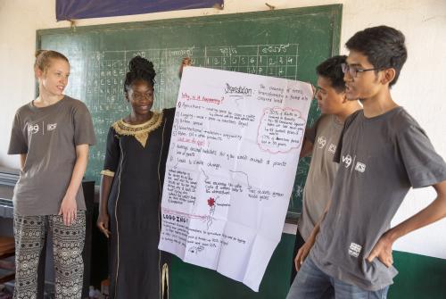 volunteer citizen day in Cambodia